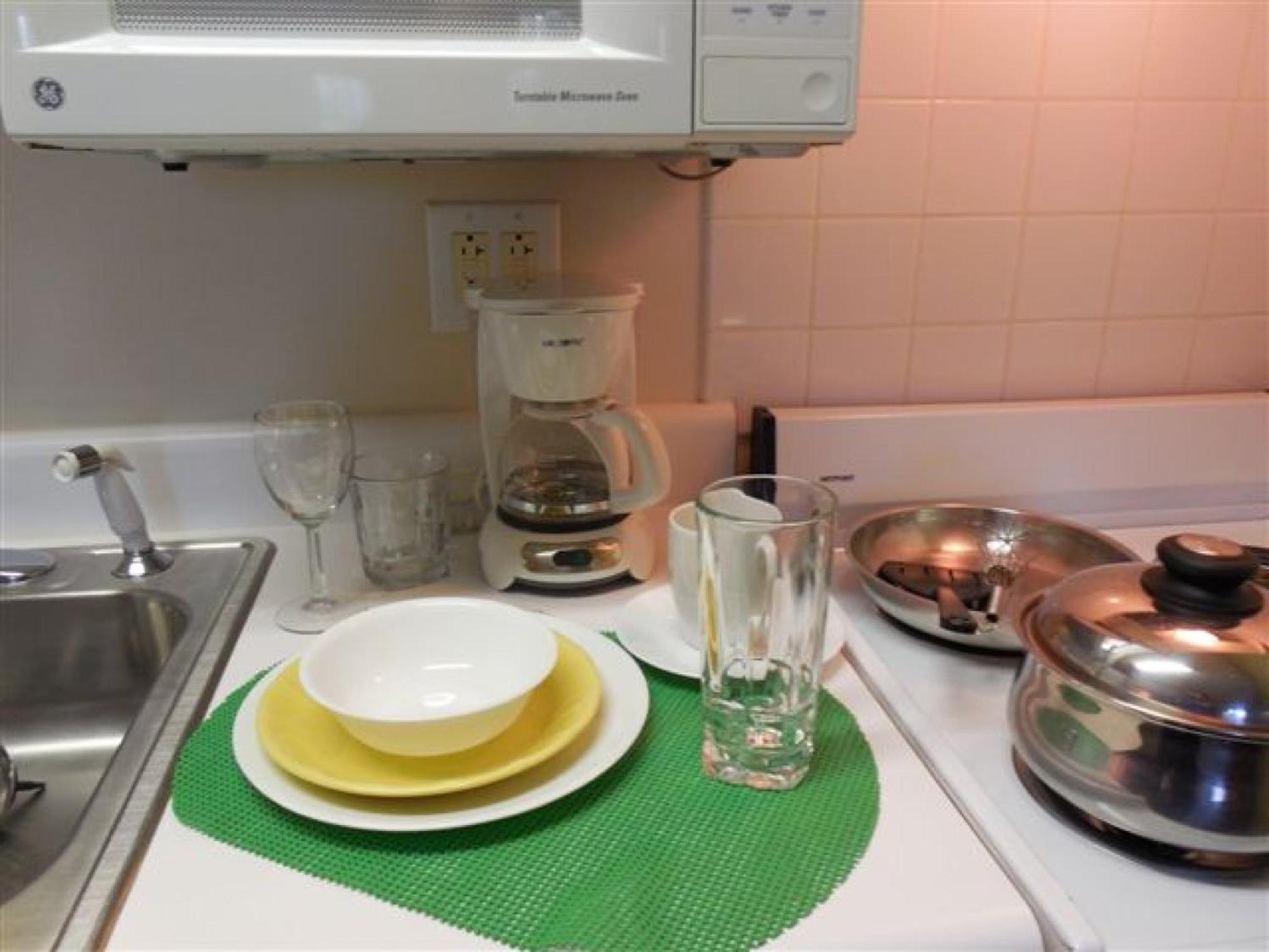 Affordable Suites Шелби Экстерьер фото